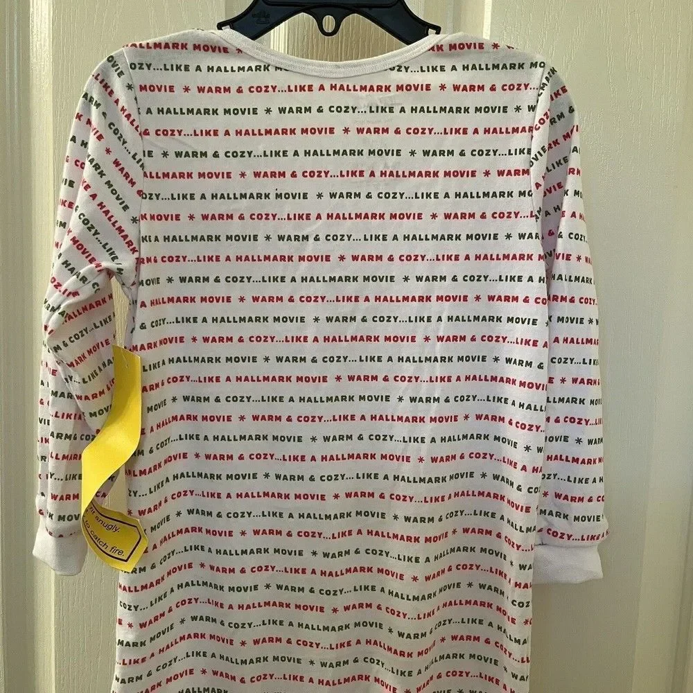Hallmark Movie Channel Kids Footed Pajamas Footie Christmas Size 3T NWT